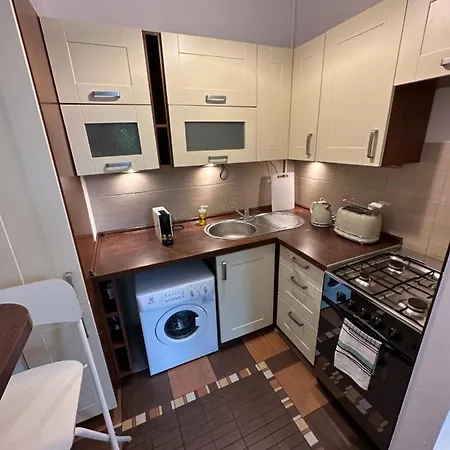 Na Starej Ochocie Apartment *